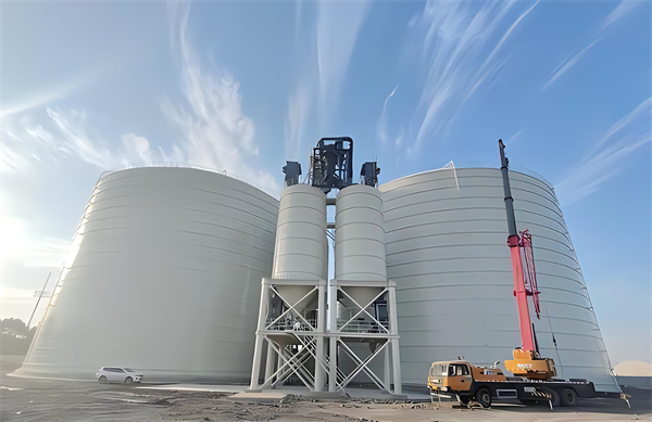 华宁大型钢板库